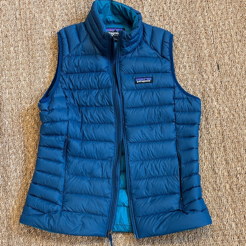 Patagonia Teal Quilted Vest size S